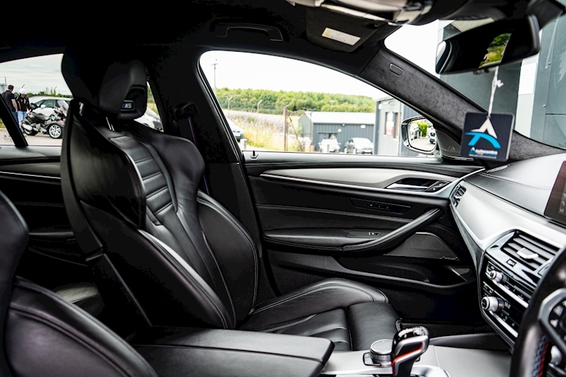 BMW 5 Series M5 4.4 4dr Saloon Automatic Petrol