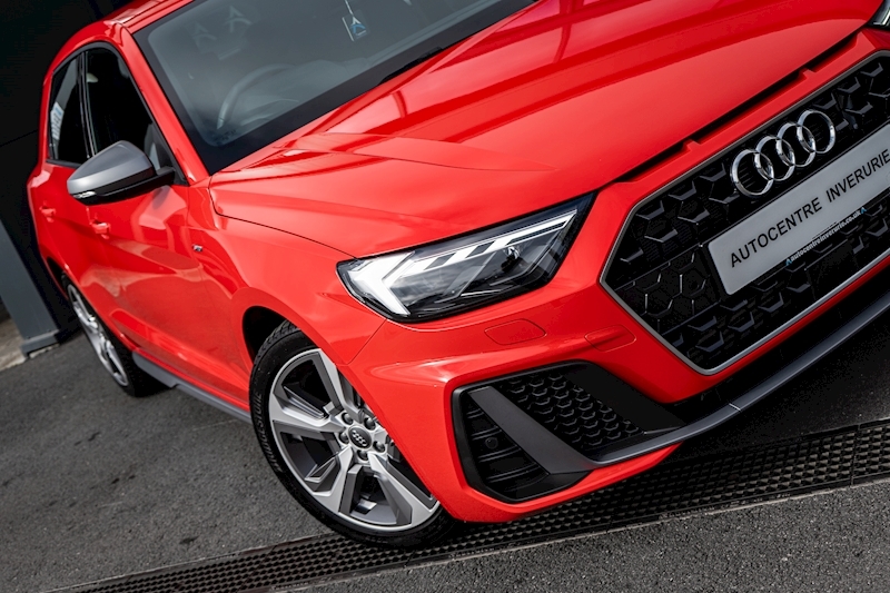 Audi 2.0 TFSI 40 S line Competition Sportback 5dr Petrol S Tronic Euro 6 (s/s) (200 ps)