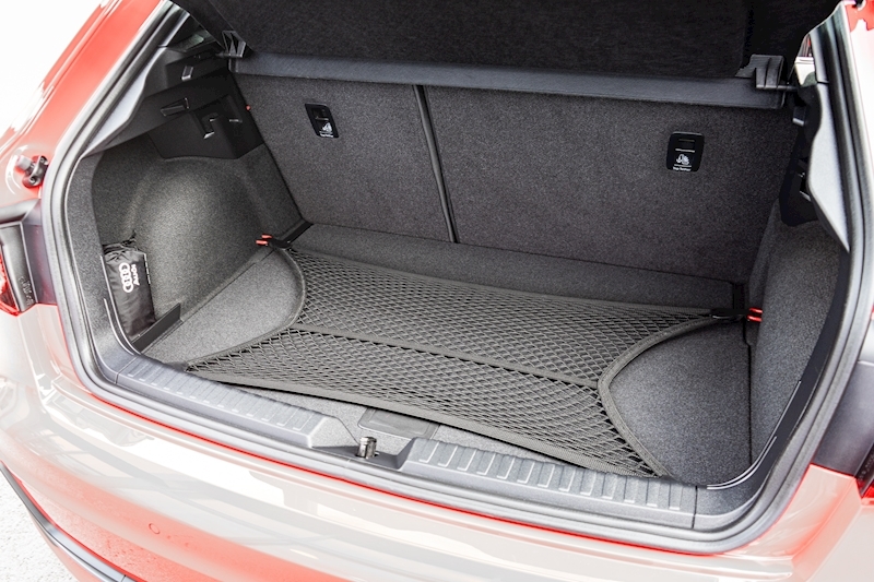 Audi 2.0 TFSI 40 S line Competition Sportback 5dr Petrol S Tronic Euro 6 (s/s) (200 ps)