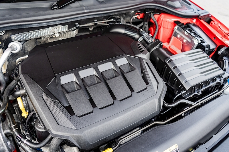 Audi 2.0 TFSI 40 S line Competition Sportback 5dr Petrol S Tronic Euro 6 (s/s) (200 ps)