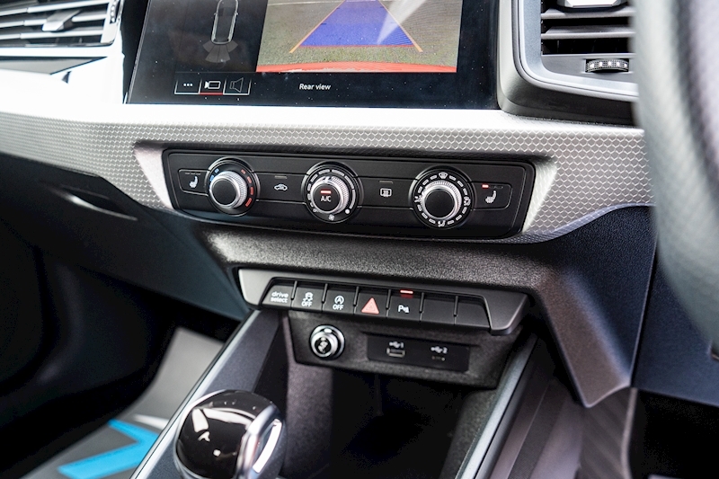 Audi 2.0 TFSI 40 S line Competition Sportback 5dr Petrol S Tronic Euro 6 (s/s) (200 ps)