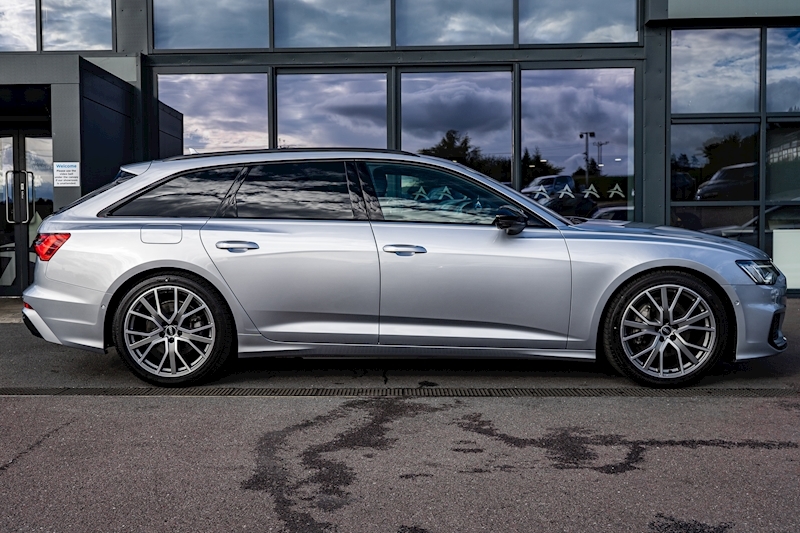 Audi 2.0 TFSI 45 Black Edition Estate 5dr Petrol S Tronic quattro Euro 6 (s/s) (265 ps)