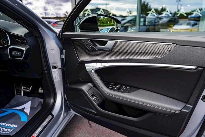 Audi 2.0 TFSI 45 Black Edition Estate 5dr Petrol S Tronic quattro Euro 6 (s/s) (265 ps)