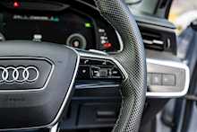 Audi 2.0 TFSI 45 Black Edition Estate 5dr Petrol S Tronic quattro Euro 6 (s/s) (265 ps)