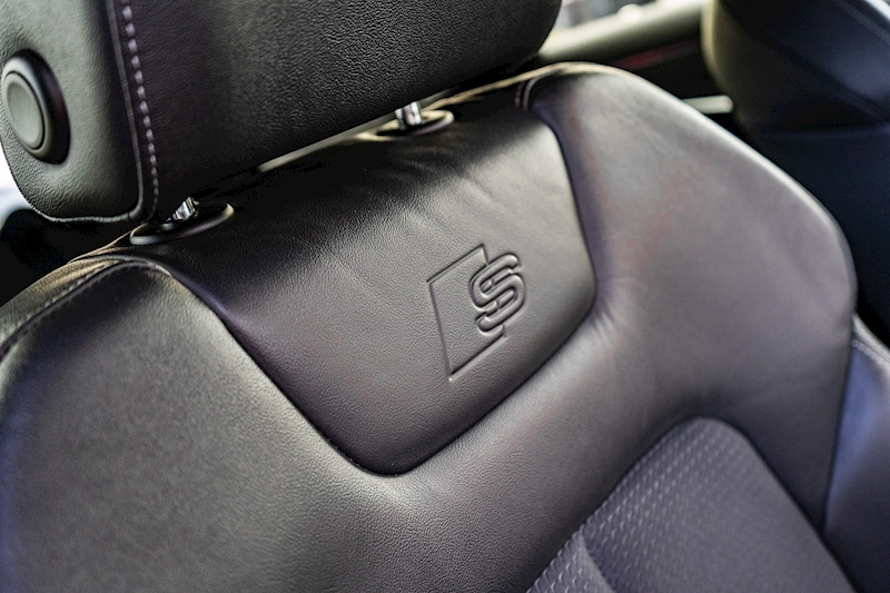 Audi 2.0 TFSI 45 Black Edition Estate 5dr Petrol S Tronic quattro Euro 6 (s/s) (265 ps)