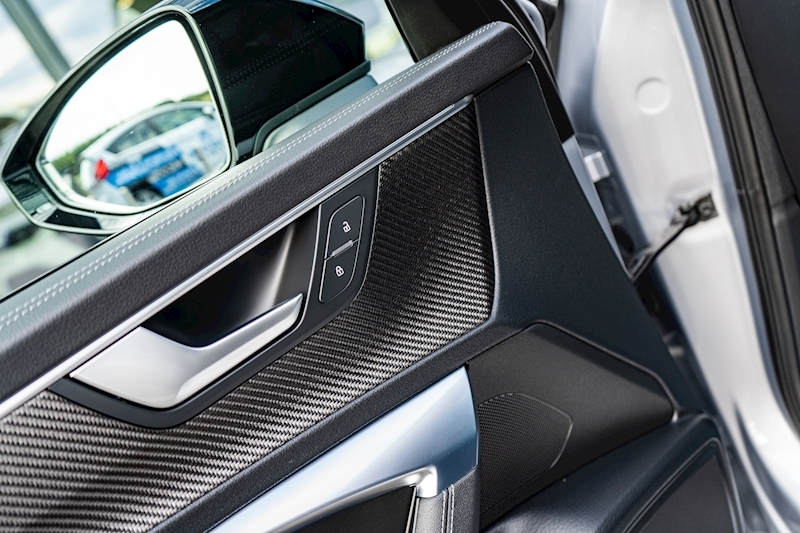 Audi 2.0 TFSI 45 Black Edition Estate 5dr Petrol S Tronic quattro Euro 6 (s/s) (265 ps)