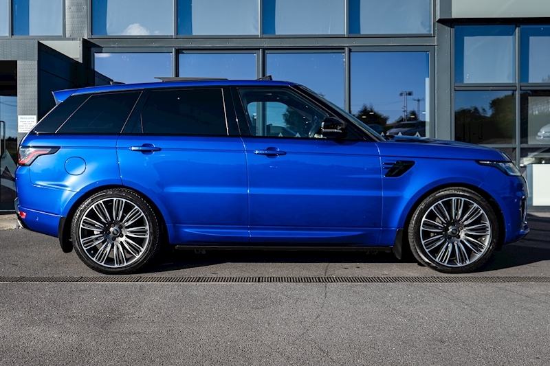 Land Rover 3.0 SD V6 Autobiography Dynamic SUV 5dr Diesel Auto 4WD Euro 6 (s/s) (306 ps)