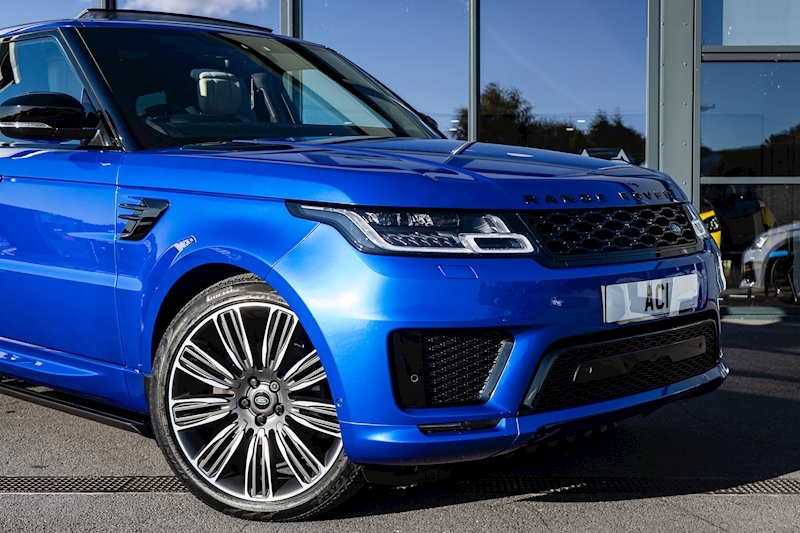 Land Rover 3.0 SD V6 Autobiography Dynamic SUV 5dr Diesel Auto 4WD Euro 6 (s/s) (306 ps)