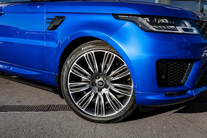 Land Rover 3.0 SD V6 Autobiography Dynamic SUV 5dr Diesel Auto 4WD Euro 6 (s/s) (306 ps)