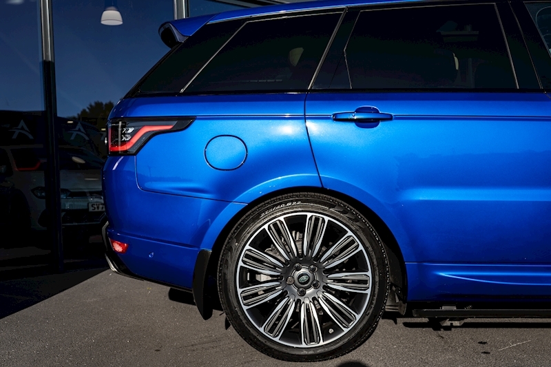 Land Rover 3.0 SD V6 Autobiography Dynamic SUV 5dr Diesel Auto 4WD Euro 6 (s/s) (306 ps)