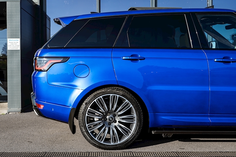 Land Rover 3.0 SD V6 Autobiography Dynamic SUV 5dr Diesel Auto 4WD Euro 6 (s/s) (306 ps)