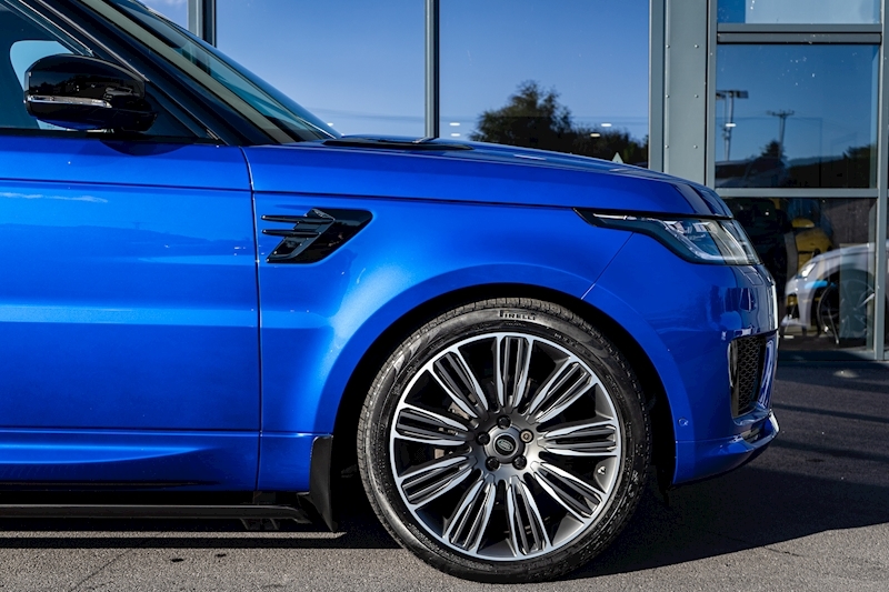 Land Rover 3.0 SD V6 Autobiography Dynamic SUV 5dr Diesel Auto 4WD Euro 6 (s/s) (306 ps)