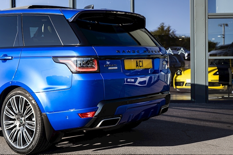 Land Rover 3.0 SD V6 Autobiography Dynamic SUV 5dr Diesel Auto 4WD Euro 6 (s/s) (306 ps)