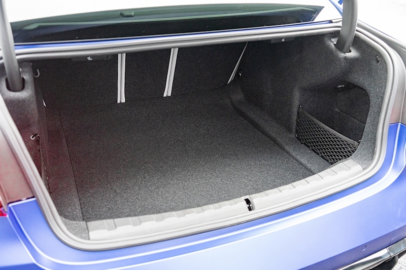 BMW 3.0 BiTurbo Competition M Saloon 4dr Petrol Steptronic xDrive Euro 6 (s/s) (510 ps)