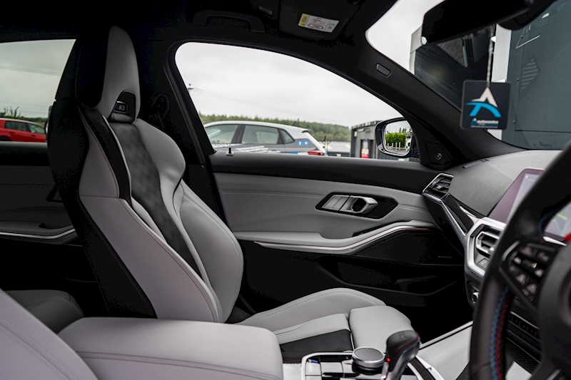 BMW 3.0 BiTurbo Competition M Saloon 4dr Petrol Steptronic xDrive Euro 6 (s/s) (510 ps)