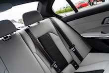 BMW 3.0 BiTurbo Competition M Saloon 4dr Petrol Steptronic xDrive Euro 6 (s/s) (510 ps)