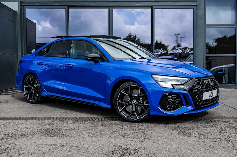 Audi RS3 TFSI Vorsprung 2.5 4dr Saloon Automatic Petrol