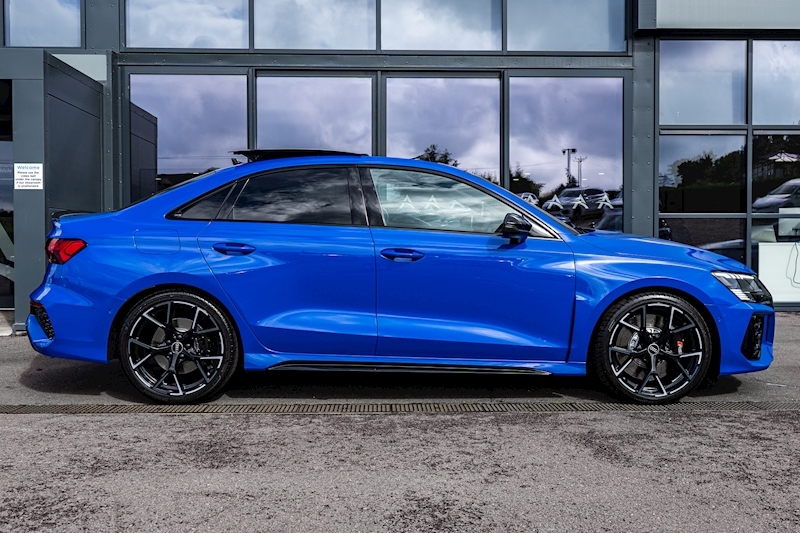 Audi RS3 TFSI Vorsprung 2.5 4dr Saloon Automatic Petrol