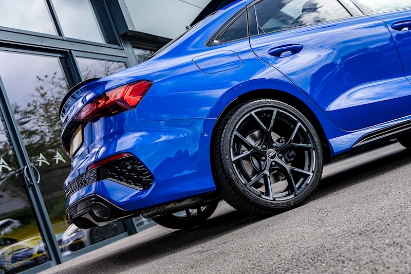 Audi RS3 TFSI Vorsprung 2.5 4dr Saloon Automatic Petrol