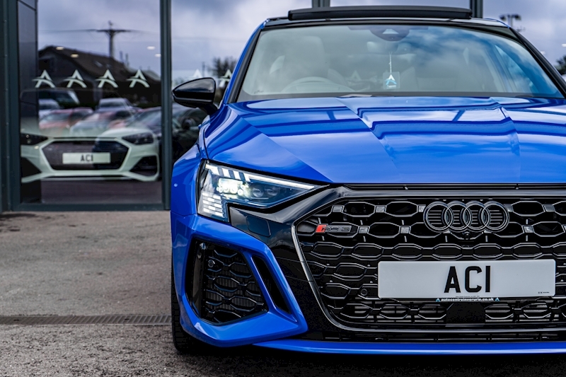 Audi RS3 TFSI Vorsprung 2.5 4dr Saloon Automatic Petrol
