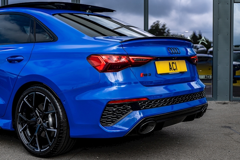 Audi RS3 TFSI Vorsprung 2.5 4dr Saloon Automatic Petrol