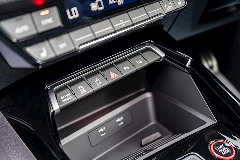 Audi RS3 TFSI Vorsprung 2.5 4dr Saloon Automatic Petrol