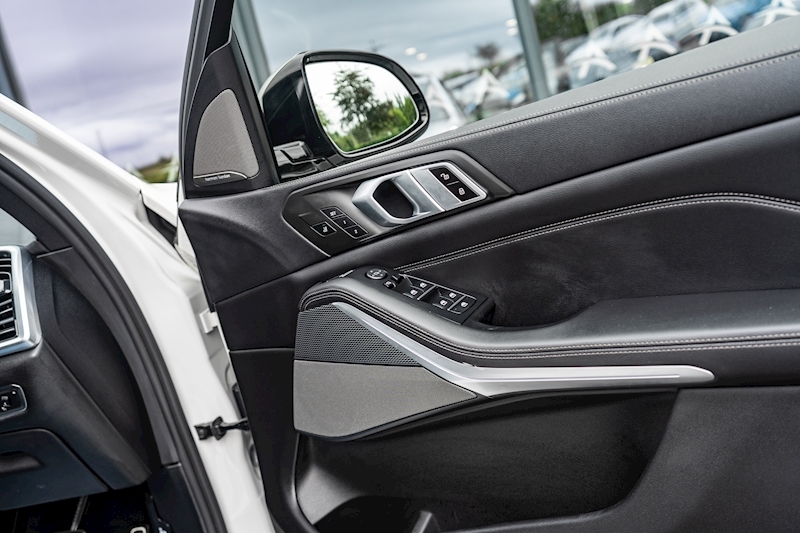 BMW 3.0 M50d SUV 5dr Diesel Auto xDrive Euro 6 (s/s) (400 ps)