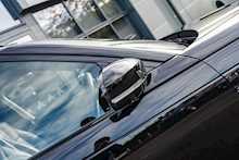 Land Rover 3.0 D300 MHEV R-Dynamic SE SUV 5dr Diesel Auto 4WD Euro 6 (s/s) (300 ps)