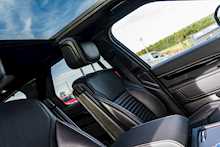 Land Rover 3.0 D300 MHEV R-Dynamic SE SUV 5dr Diesel Auto 4WD Euro 6 (s/s) (300 ps)