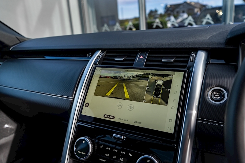 Land Rover 3.0 D300 MHEV R-Dynamic SE SUV 5dr Diesel Auto 4WD Euro 6 (s/s) (300 ps)