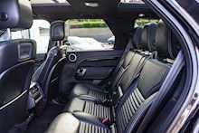 Land Rover 3.0 D300 MHEV R-Dynamic SE SUV 5dr Diesel Auto 4WD Euro 6 (s/s) (300 ps)