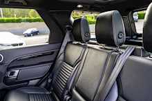 Land Rover 3.0 D300 MHEV R-Dynamic SE SUV 5dr Diesel Auto 4WD Euro 6 (s/s) (300 ps)