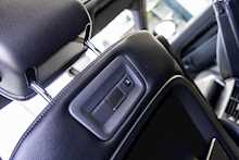 Land Rover 3.0 D300 MHEV R-Dynamic SE SUV 5dr Diesel Auto 4WD Euro 6 (s/s) (300 ps)