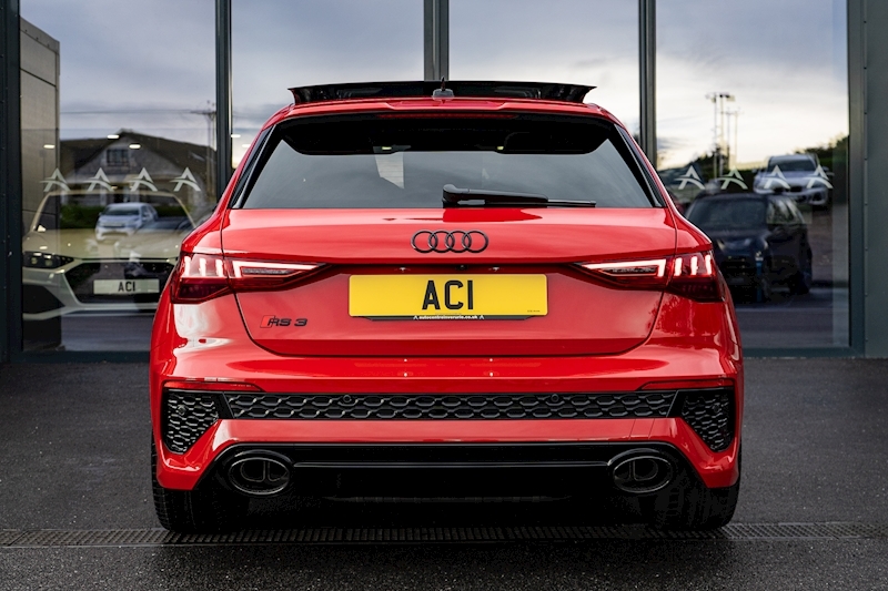 Audi 2.5 TFSI Vorsprung Sportback 5dr Petrol S Tronic quattro Euro 6 (s/s) (400 ps)