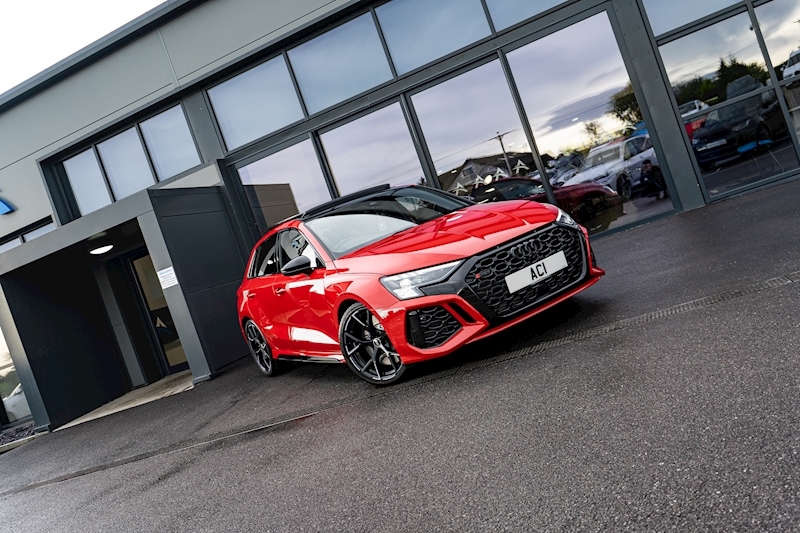 Audi 2.5 TFSI Vorsprung Sportback 5dr Petrol S Tronic quattro Euro 6 (s/s) (400 ps)