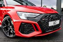 Audi 2.5 TFSI Vorsprung Sportback 5dr Petrol S Tronic quattro Euro 6 (s/s) (400 ps)