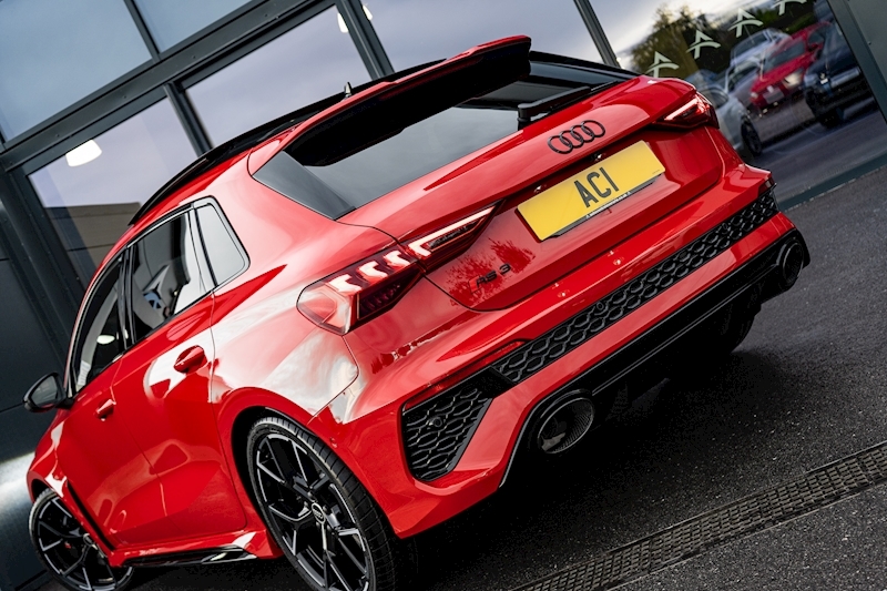 Audi 2.5 TFSI Vorsprung Sportback 5dr Petrol S Tronic quattro Euro 6 (s/s) (400 ps)