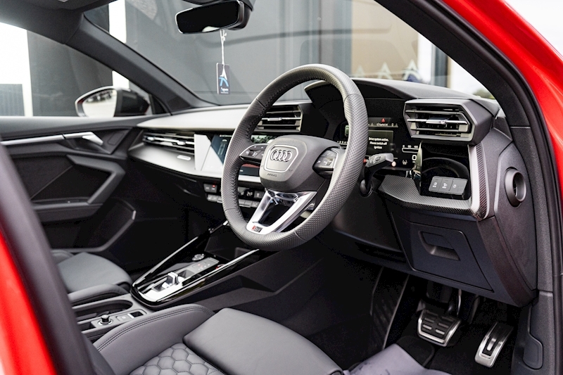 Audi 2.5 TFSI Vorsprung Sportback 5dr Petrol S Tronic quattro Euro 6 (s/s) (400 ps)