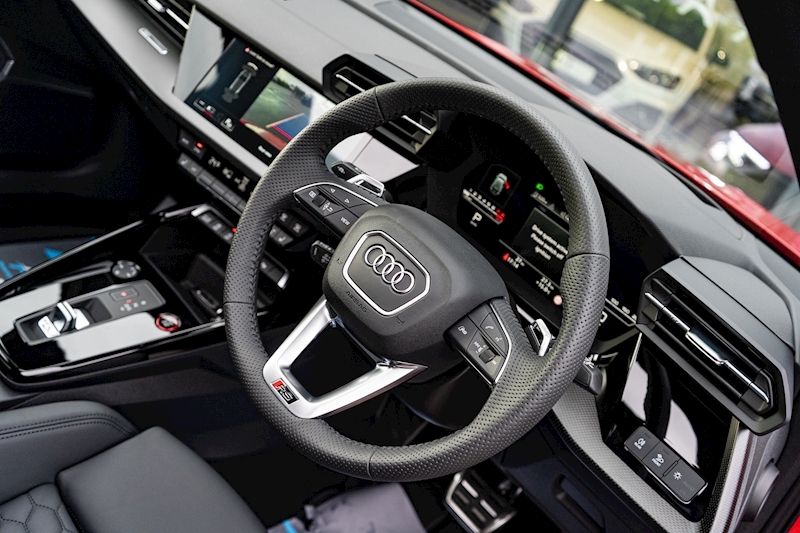 Audi 2.5 TFSI Vorsprung Sportback 5dr Petrol S Tronic quattro Euro 6 (s/s) (400 ps)