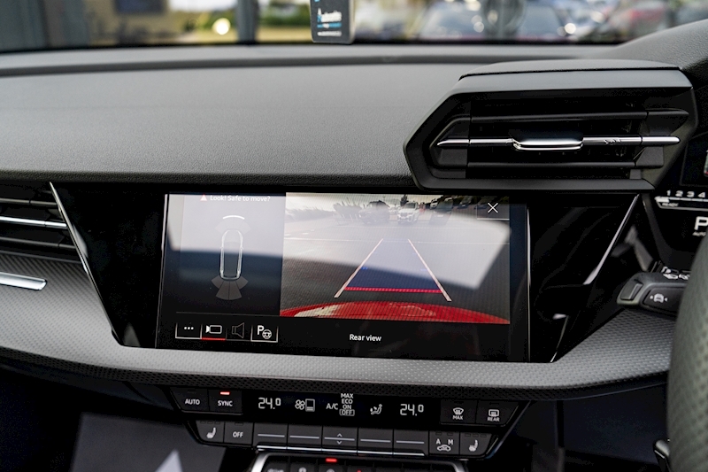 Audi 2.5 TFSI Vorsprung Sportback 5dr Petrol S Tronic quattro Euro 6 (s/s) (400 ps)