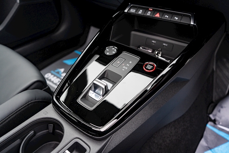 Audi 2.5 TFSI Vorsprung Sportback 5dr Petrol S Tronic quattro Euro 6 (s/s) (400 ps)