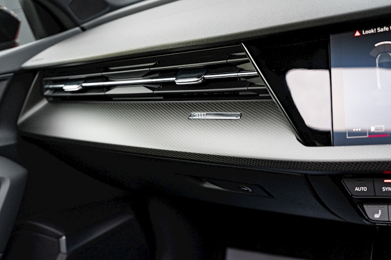 Audi 2.5 TFSI Vorsprung Sportback 5dr Petrol S Tronic quattro Euro 6 (s/s) (400 ps)