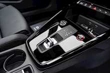 Audi 2.5 TFSI Vorsprung Sportback 5dr Petrol S Tronic quattro Euro 6 (s/s) (400 ps)