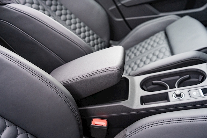 Audi 2.5 TFSI Vorsprung Sportback 5dr Petrol S Tronic quattro Euro 6 (s/s) (400 ps)