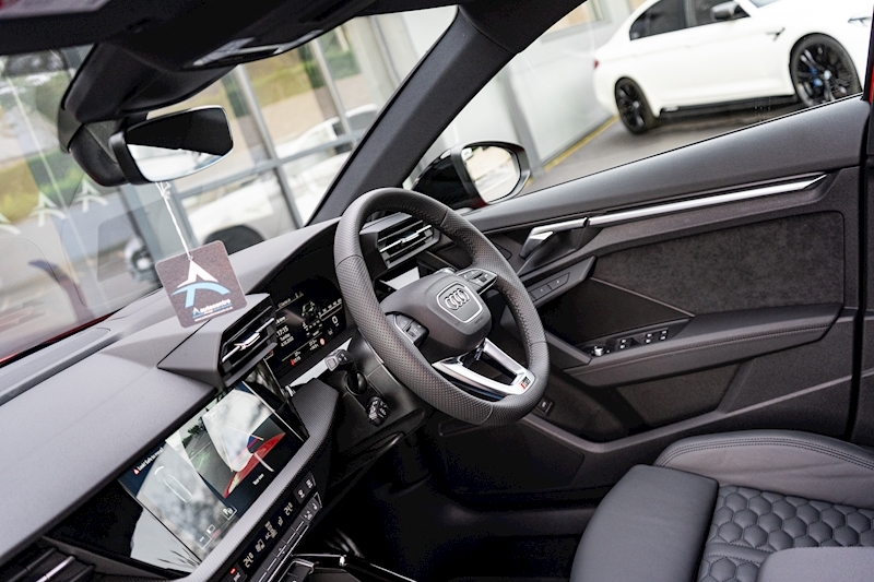 Audi 2.5 TFSI Vorsprung Sportback 5dr Petrol S Tronic quattro Euro 6 (s/s) (400 ps)