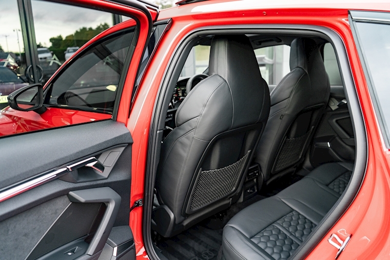 Audi 2.5 TFSI Vorsprung Sportback 5dr Petrol S Tronic quattro Euro 6 (s/s) (400 ps)