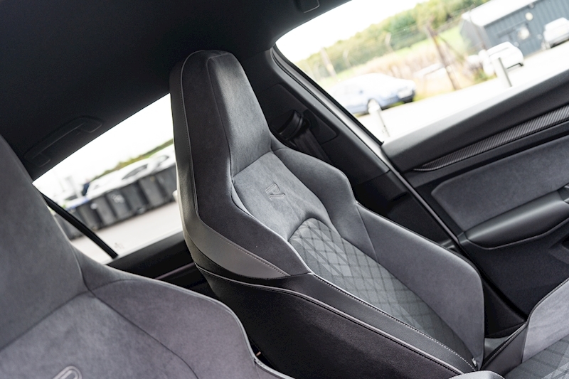 Volkswagen 2.0 TDI R-Line Hatchback 5dr Diesel DSG Euro 6 (s/s) (150 ps)