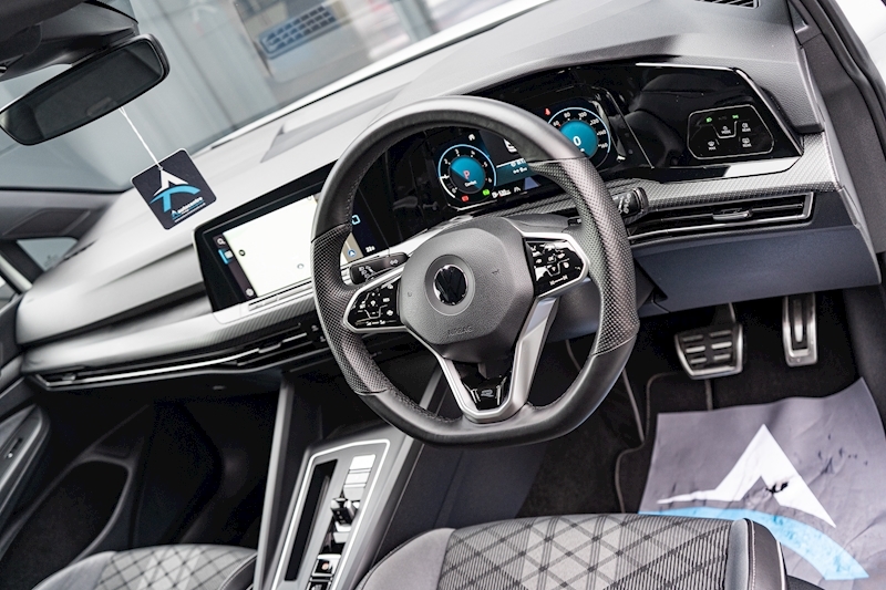 Volkswagen 2.0 TDI R-Line Hatchback 5dr Diesel DSG Euro 6 (s/s) (150 ps)