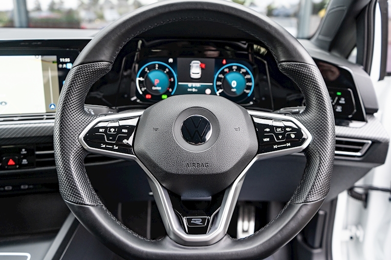 Volkswagen 2.0 TDI R-Line Hatchback 5dr Diesel DSG Euro 6 (s/s) (150 ps)