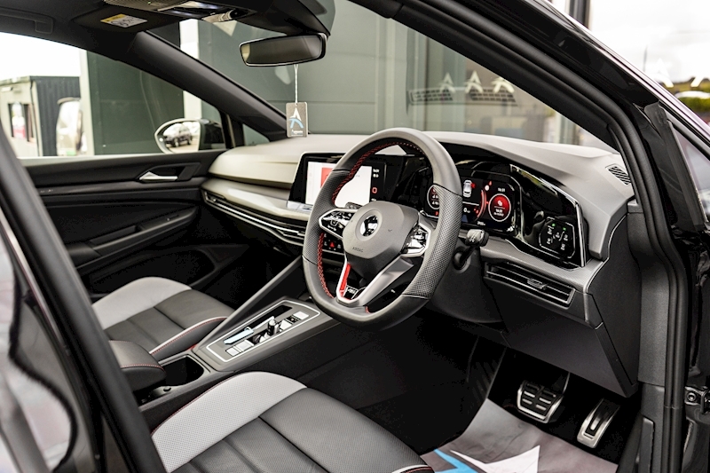 Volkswagen 2.0 TSI GTI Clubsport 45 Hatchback 5dr Petrol DSG Euro 6 (s/s) (300 ps)